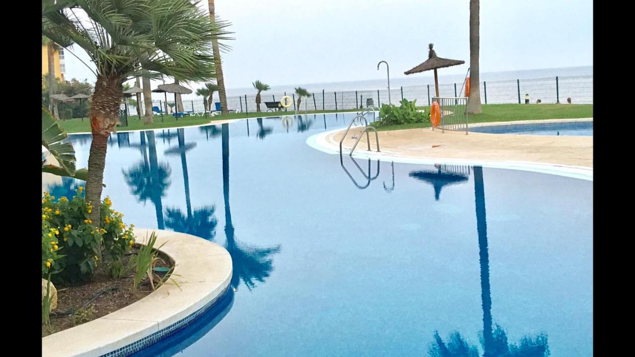 Mi Capricho Beachfront- 9E Apartment With Sea Views - Costa Del Sol Sitio de Calahonda Екстериор снимка