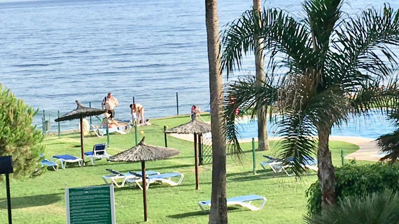 Mi Capricho Beachfront- 9E Apartment With Sea Views - Costa Del Sol Sitio de Calahonda Екстериор снимка