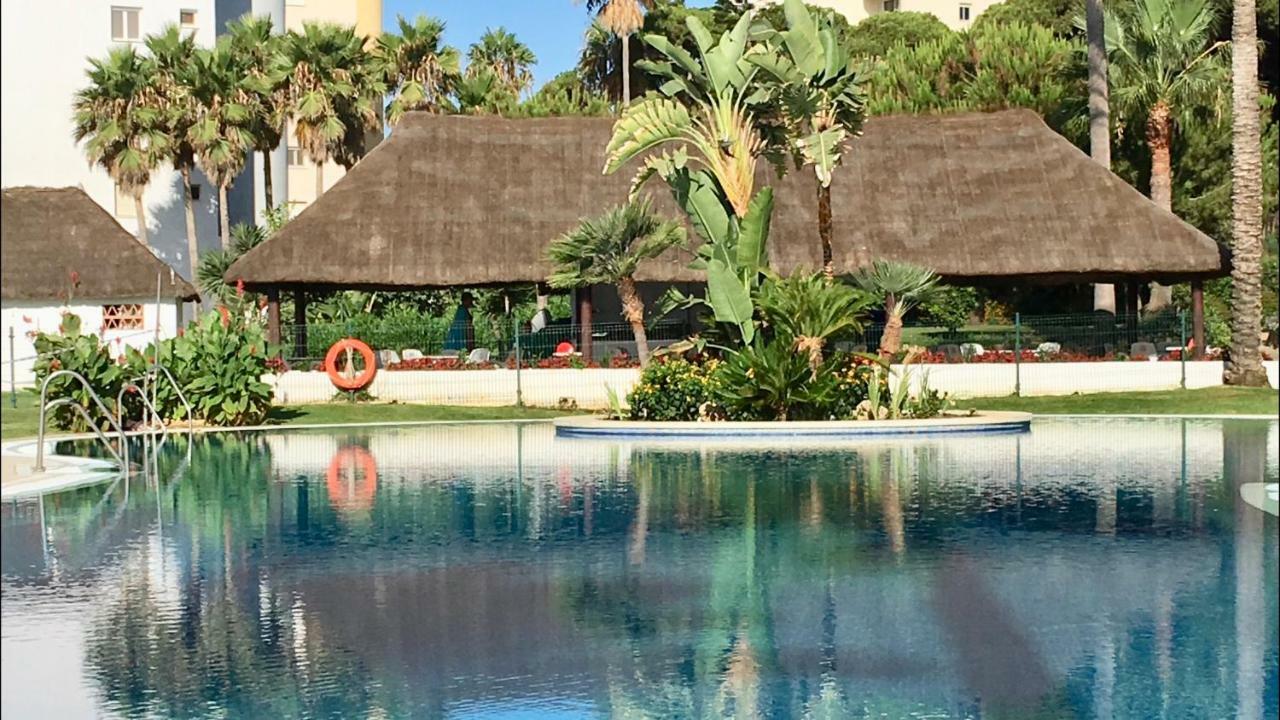 Mi Capricho Beachfront- 9E Apartment With Sea Views - Costa Del Sol Sitio de Calahonda Екстериор снимка