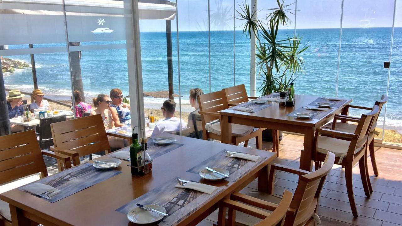 Mi Capricho Beachfront- 9E Apartment With Sea Views - Costa Del Sol Sitio de Calahonda Екстериор снимка